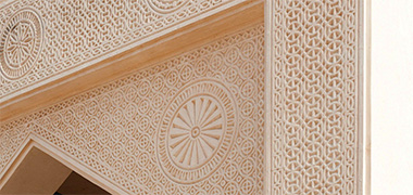 A detail of naqsh associated with an entrance opening on the new museum development – with permission from ZRS Architekten Ingenieure