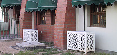 Cover for external air-conditioning units