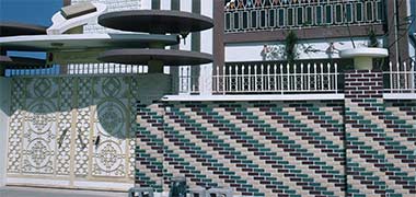 An entrance to a residential compound, April 1975