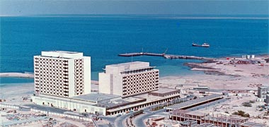 The Gulf Hotel, taken from a Government publicity photograph