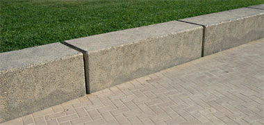 Built in seating units along the Corniche pedestrian system