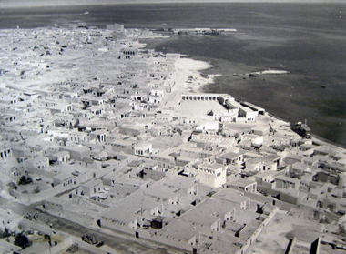 An early image of the east of Doha and al-Salata from the 1960s – with the permission of ?salat? on Flickr