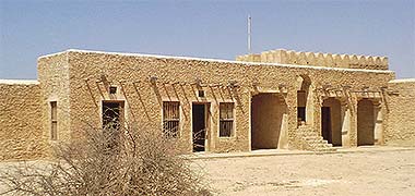 The north-east corner of the qal&rsquo;at at al-Thaqab – with the permission of Dawn at Bon Island, Phuket, Thailand on Flickr