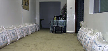 A modern, traditional majlis