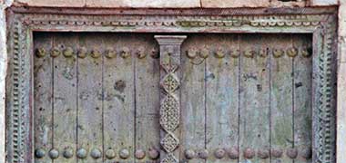 Detail of the head of a Wakra door – with the permission of Ronald Frink